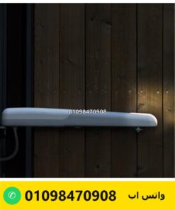 دراع موتور بوابة مفصلي KEY متركّب على بوابة خشب — KEY swing gate operator on gate