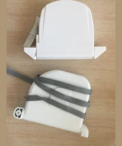 ماكينة شريط شيش حصيرة يدوي (زنبلك) — ماكينتين واحدة بالشريط الرمادي | roller shutter strap winder, two winders, one with grey strap